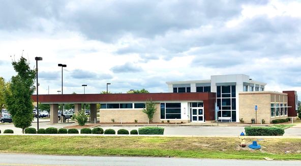 1719 W Main St, Lebanon, TN 37087